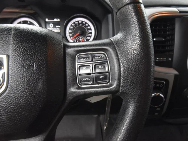2017 RAM Ram 1500 Pickup SLT - Photo 24