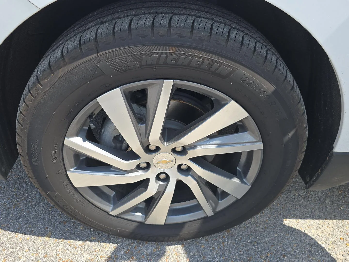 Used 2023 Summit White Chevrolet Premier image 20