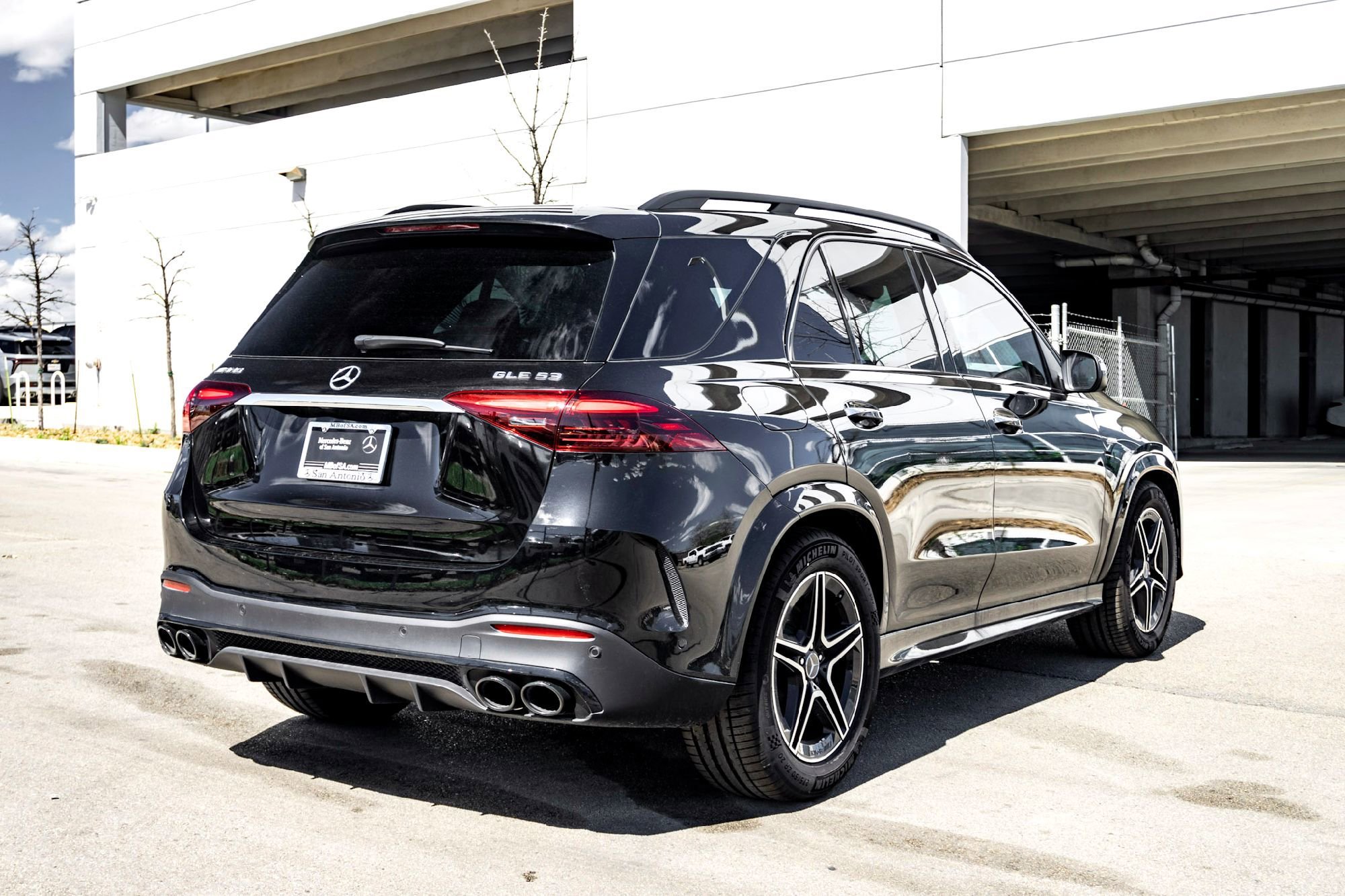 2025 Mercedes-Benz GLE AMG GLE 53 - Photo 33