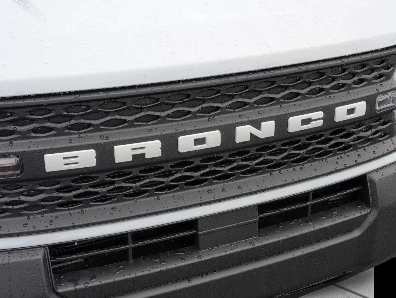 New 2026 Space White Metallic Ford Big Bend® image 17