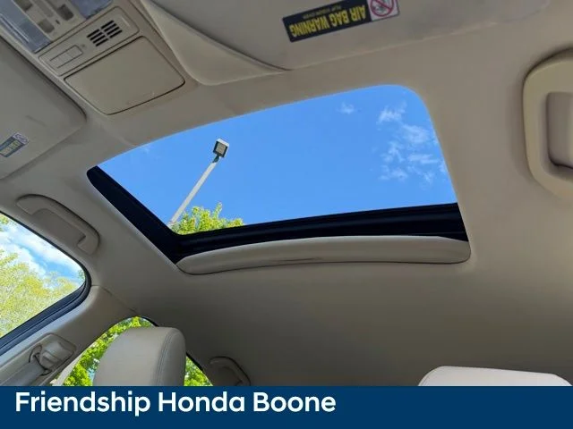 Used 2010  Honda EX-L image 26