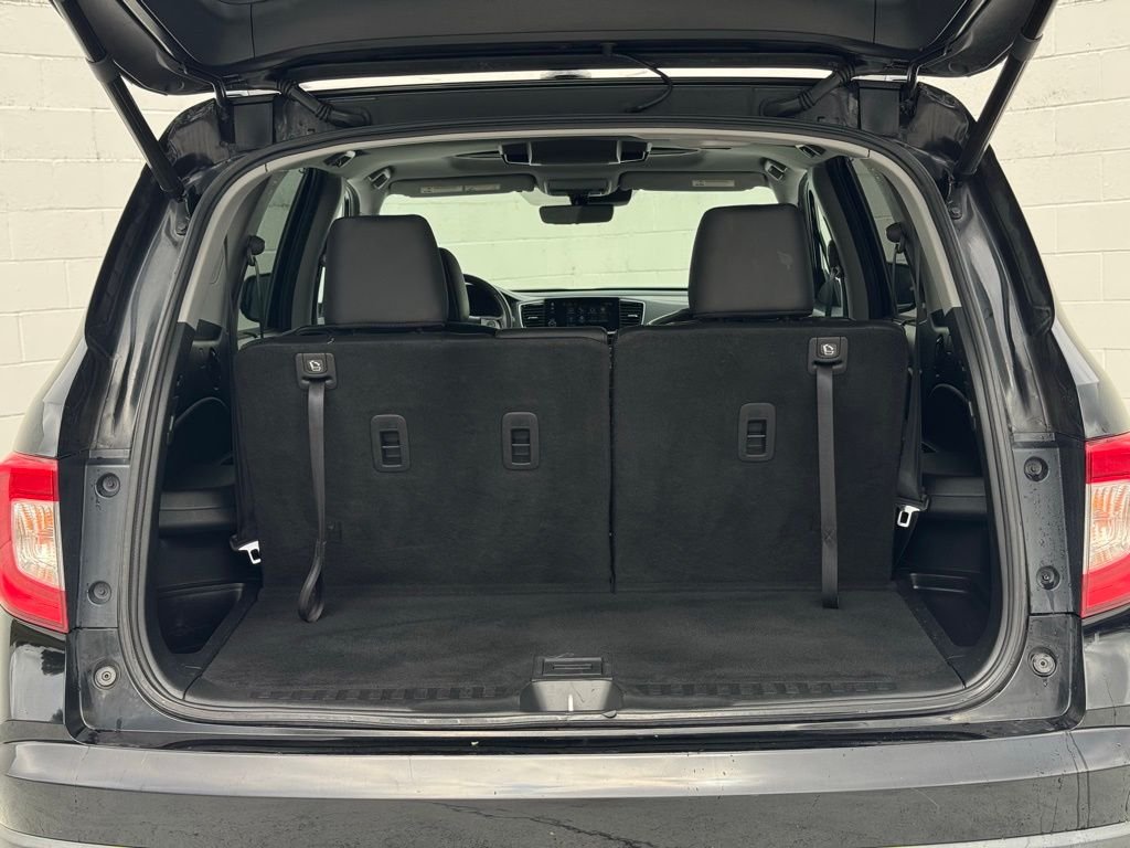 Used 2022 Black Honda Touring image 19
