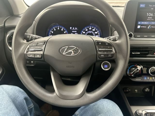 Used 2023 White Hyundai SEL image 12
