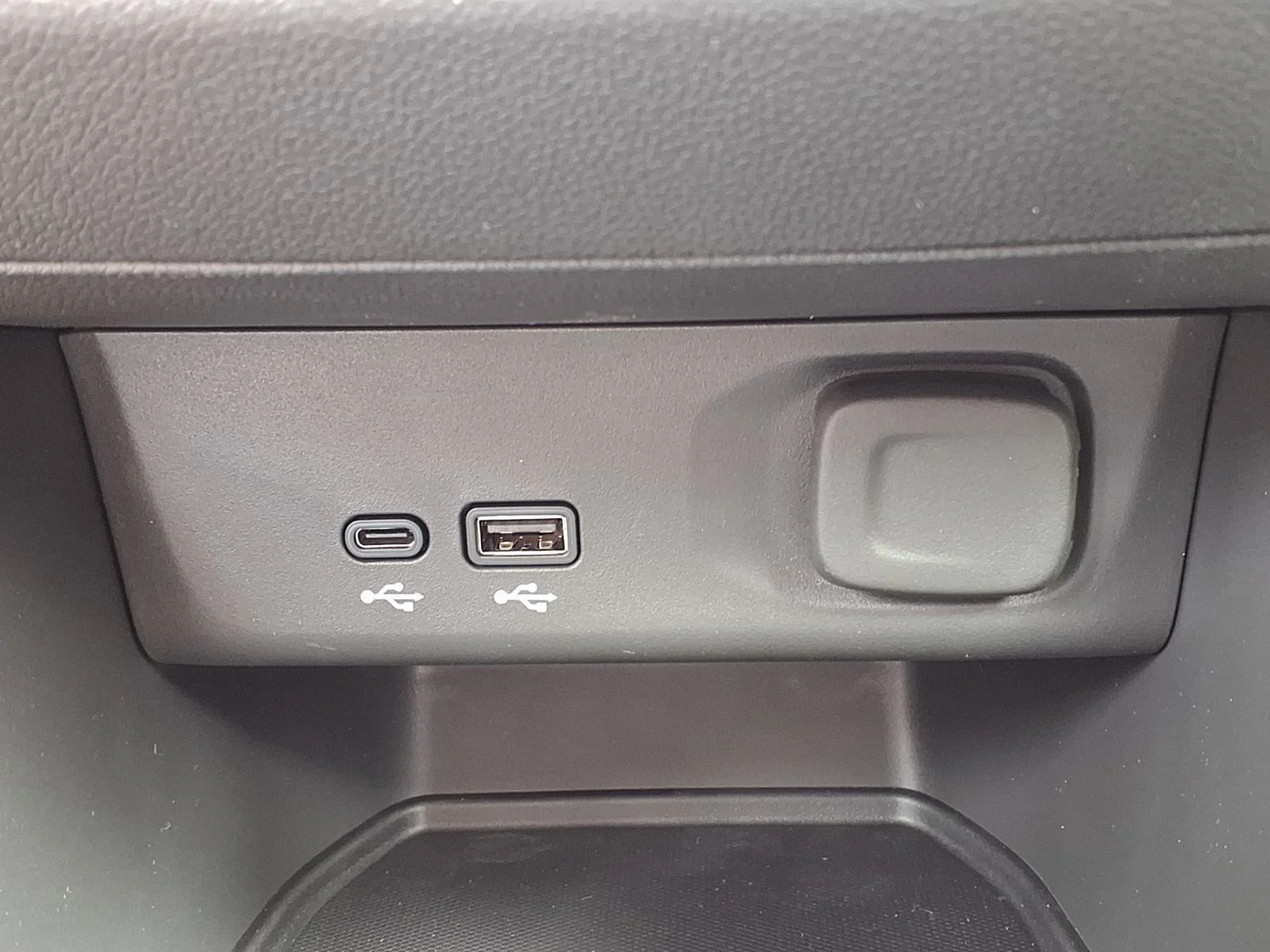 2026 Buick Envista Sport Touring - Photo 6