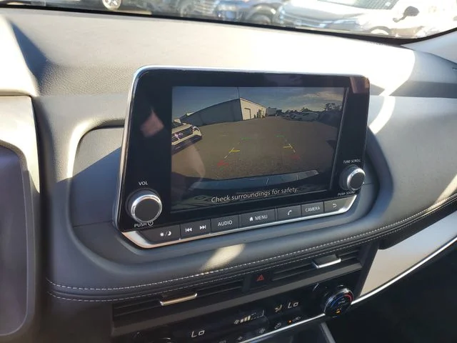2026 Nissan Rogue SV - Photo 16