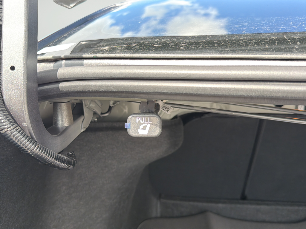 New 2027 Gray Nissan SV image 17