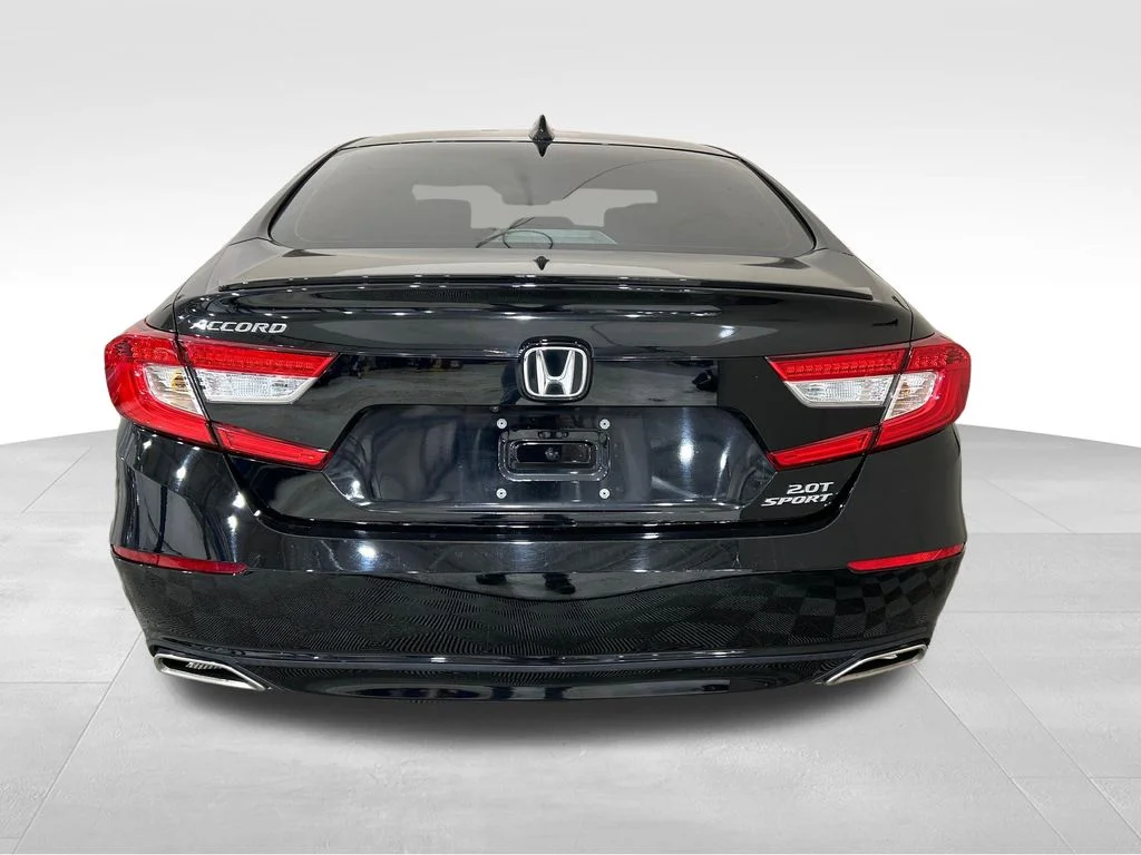 Used 2020  Honda Sport 2.0T image 4