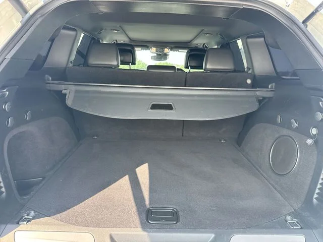 Certified Used 2019 White Jeep Overland image 24