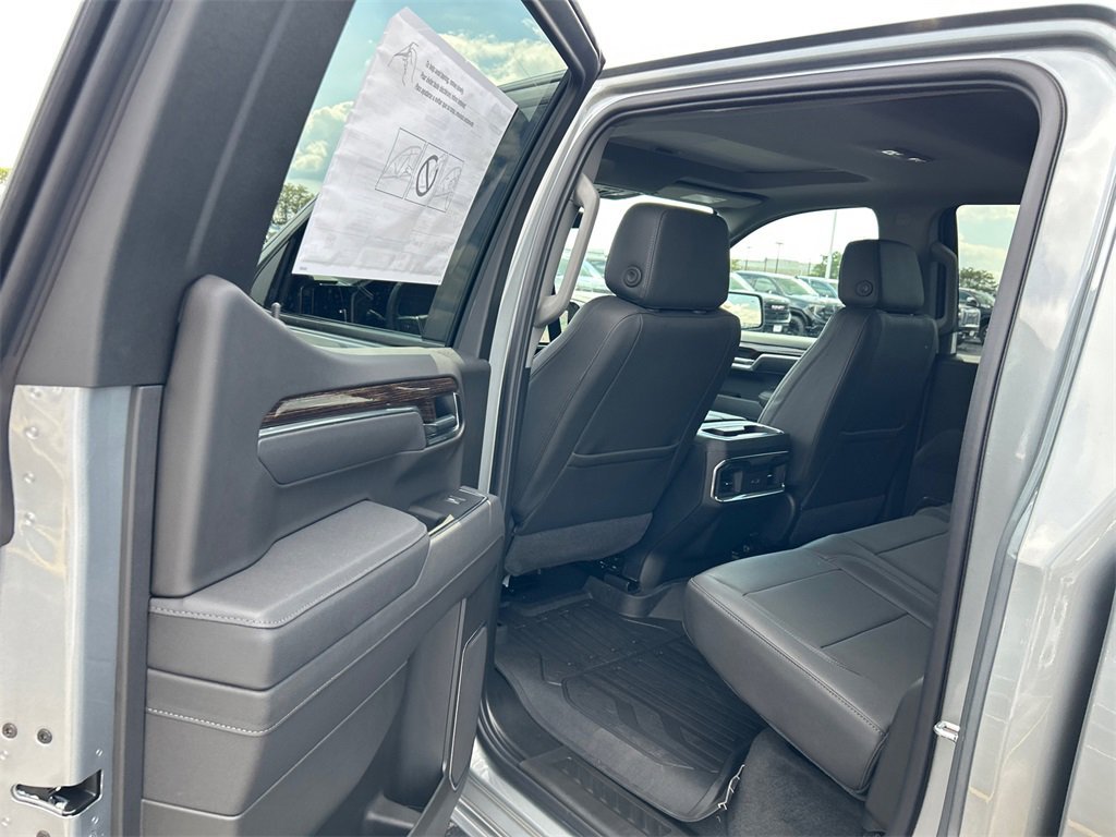2026 GMC SIERRA - Image 32