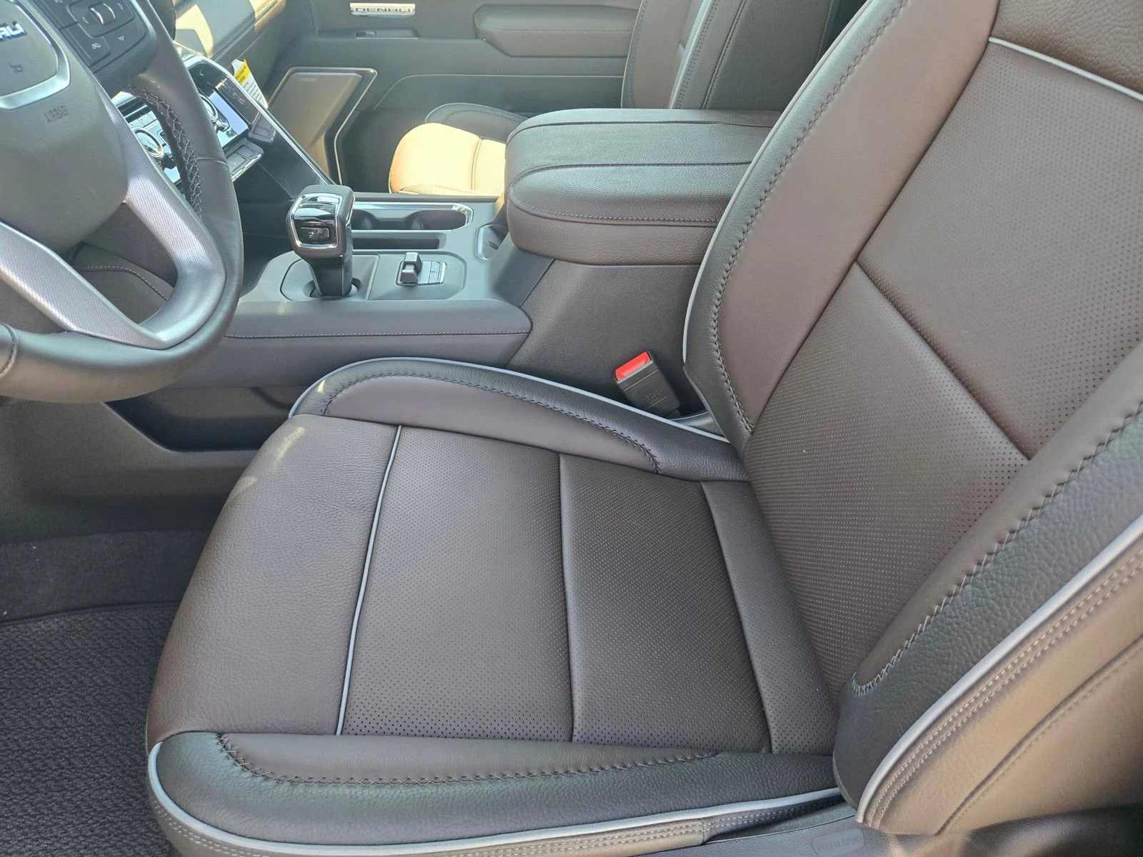 2026 GMC Sierra 1500 Denali - Photo 11