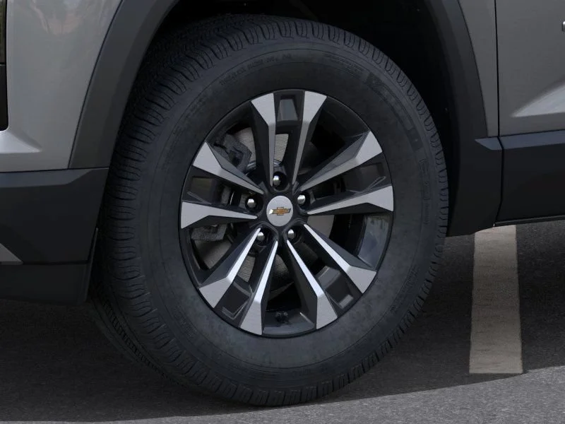 2027 Chevrolet Equinox LT - Photo 9