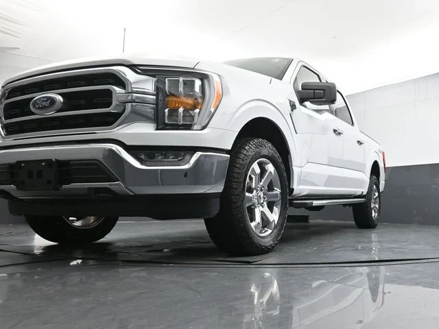 Used 2022 White Ford XLT image 27