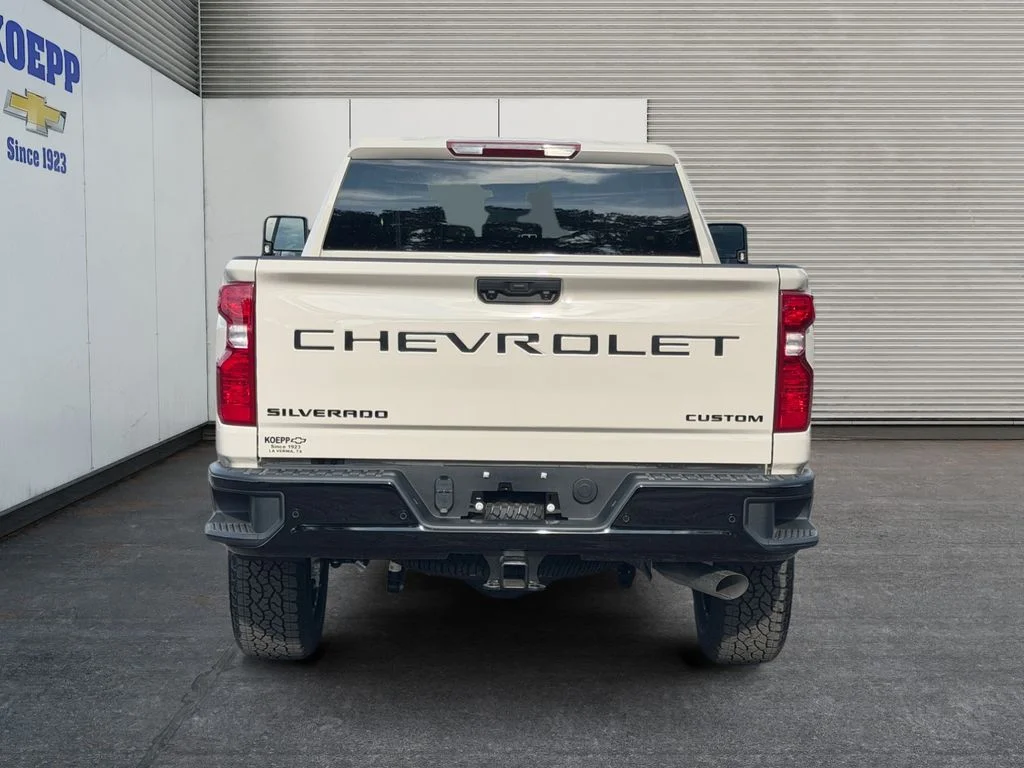 New 2026 White Sands Chevrolet Custom image 4