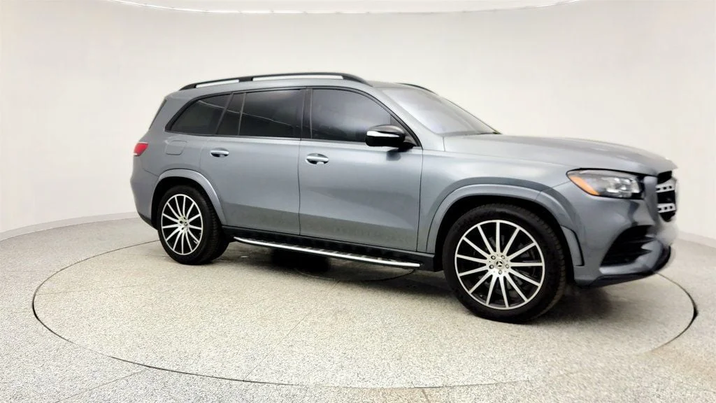 Used 2023 Selenite Grey Metallic Mercedes-Benz GLS 580 4MATIC® SUV w/ Driver Assistance Pkg, Nappa Leather & HUD image 3