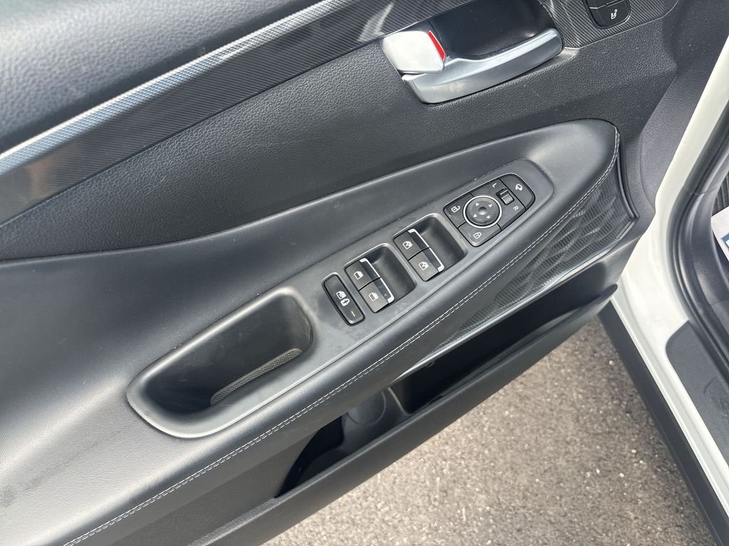 Certified Used 2022 Gray Hyundai Limited image 17