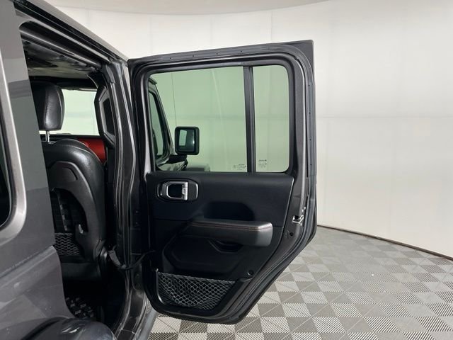 Used 2018 Gray Jeep Unlimited Rubicon image 43