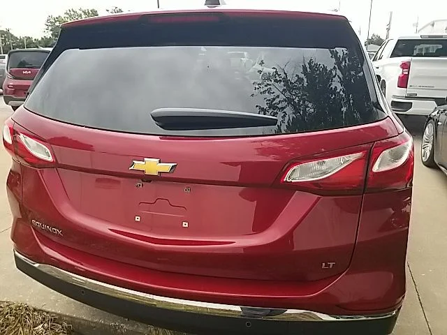 Used 2019 Red Chevrolet LT image 16