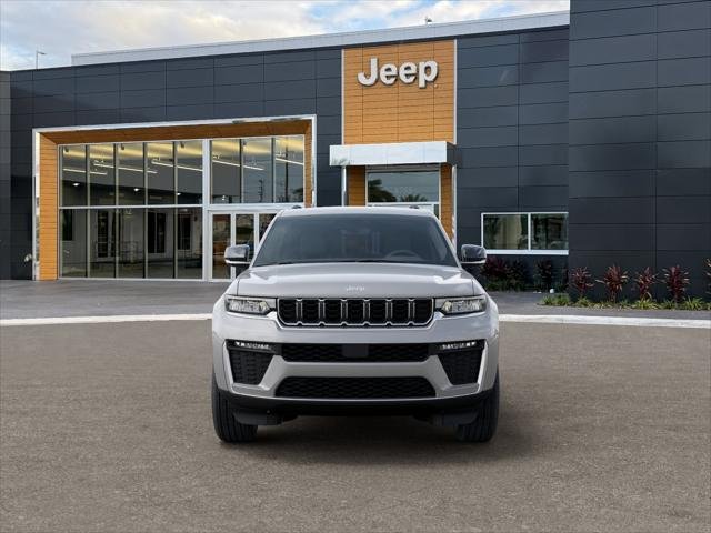 New 2026 Silver Zynith Exterior Paint Jeep Limited image 65