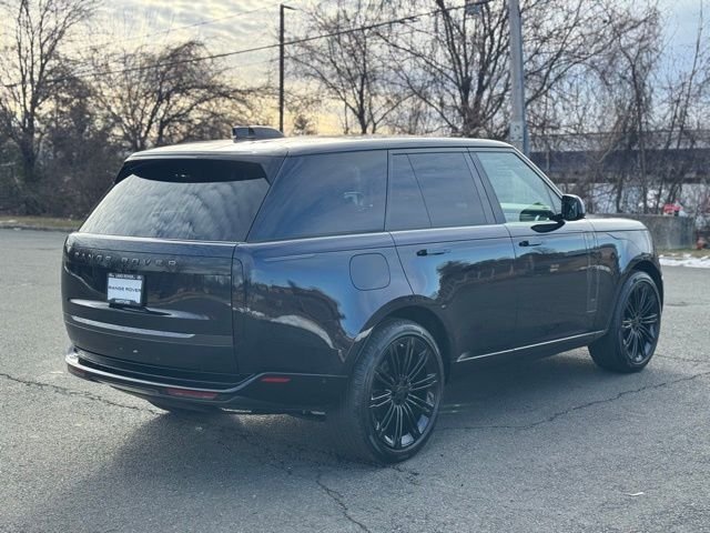 New 2026 Constellation Blue Ultra Metallic Gloss Land Rover SE image 5