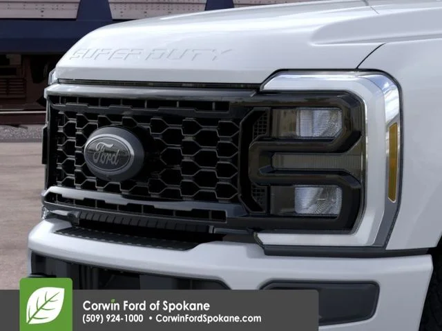 New 2026 Oxford White Ford Lariat image 17