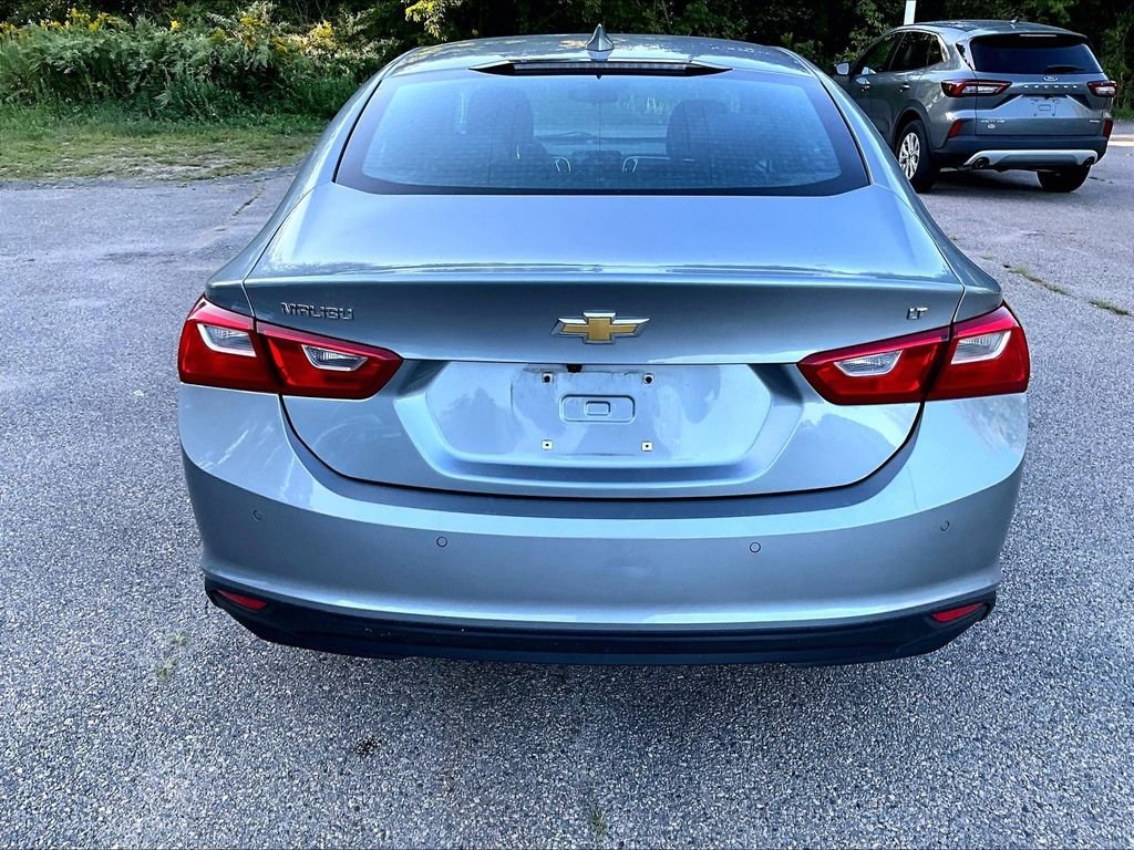 Used 2024 Gray Chevrolet LT image 10