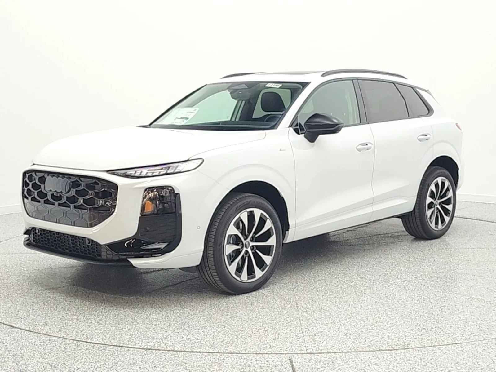 2026 Audi Q3 S line quattro's photo