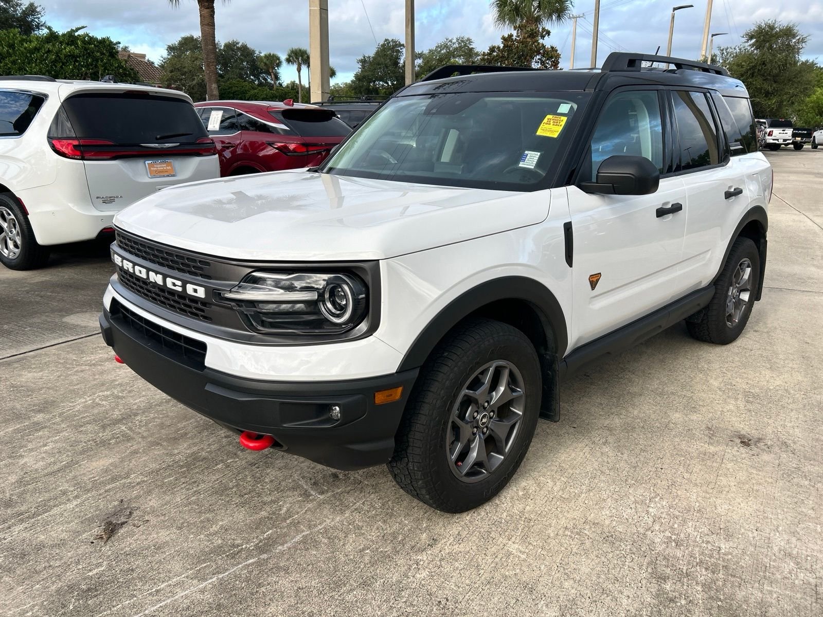 Used 2024 White Ford Badlands image 20
