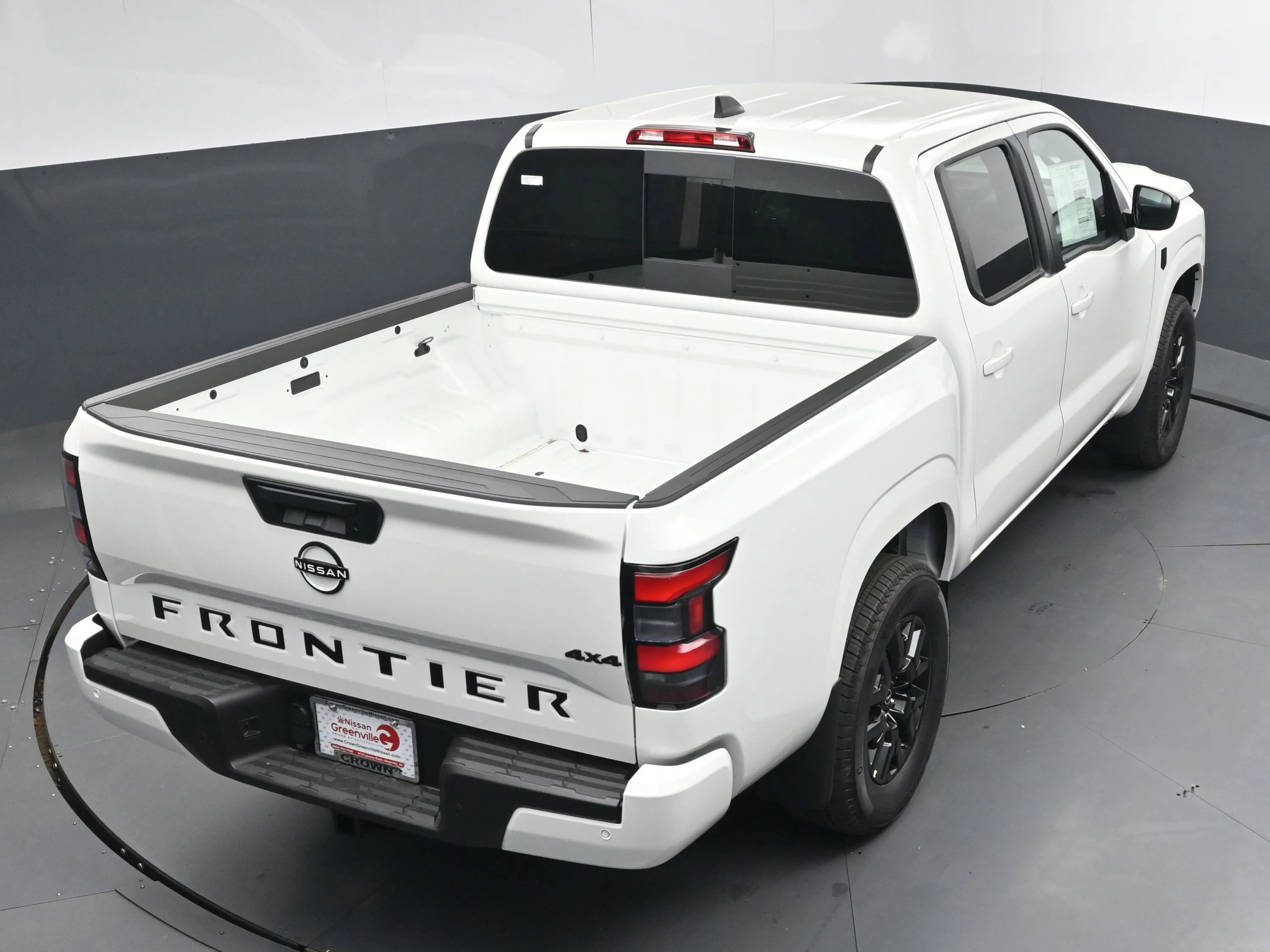 New 2026 Glacier White Nissan Crew Cab SV image 33