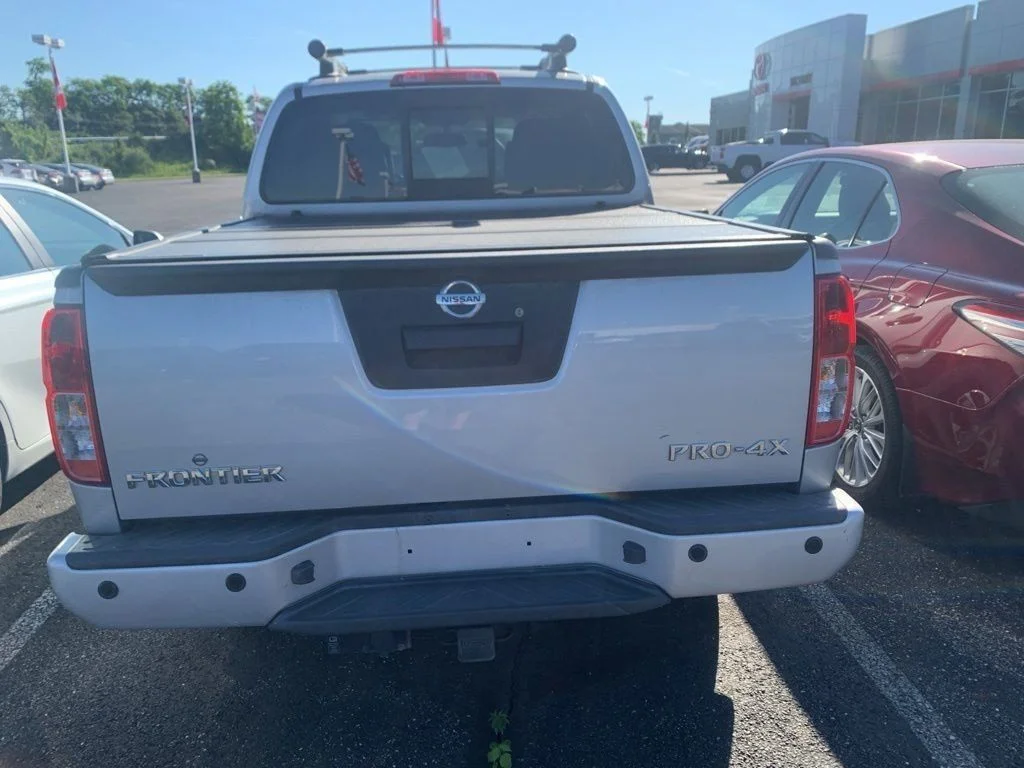 Used 2020 Silver Nissan PRO-4X image 5