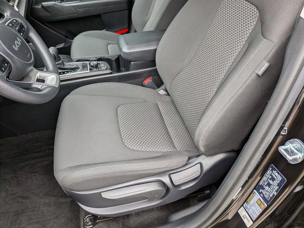 Used 2023 Black Kia LX image 20