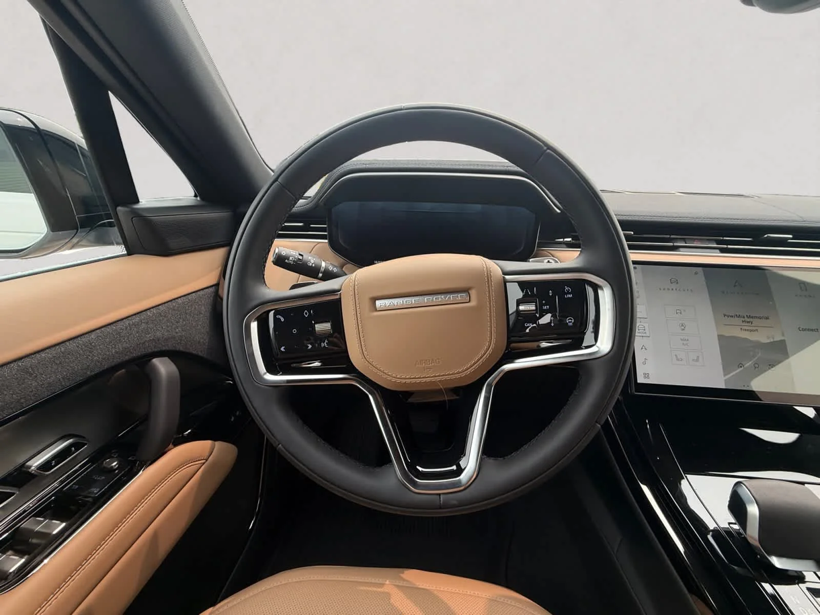 New 2026 Fuji White Land Rover SE image 12