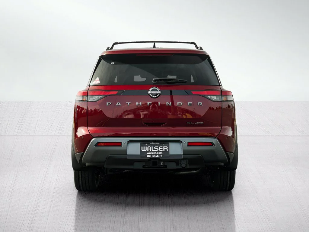 New 2026 Scarlet Ember Tintcoat Nissan SL image 5