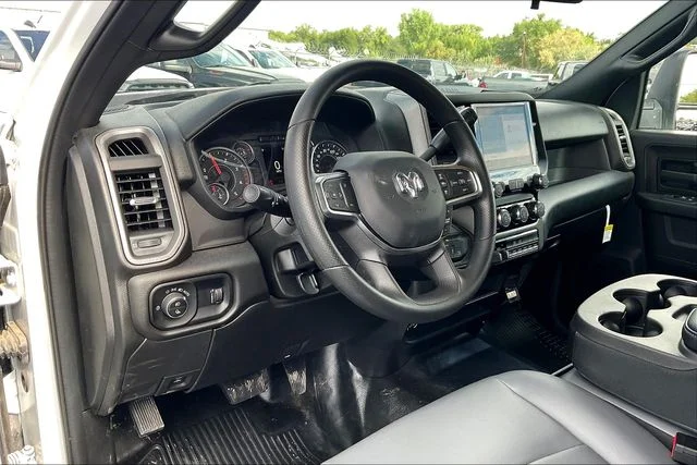2026 RAM 2500 Tradesman - Photo 6