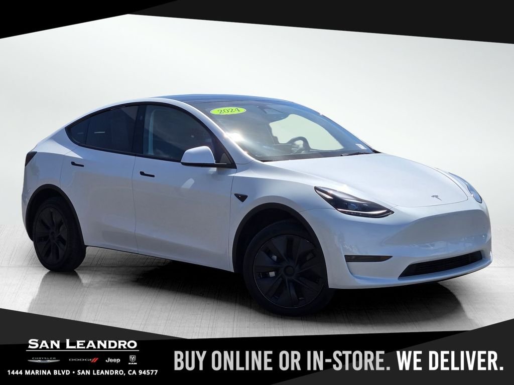 2024 Tesla Model Y Long Range Rear Wheel Drive's photo
