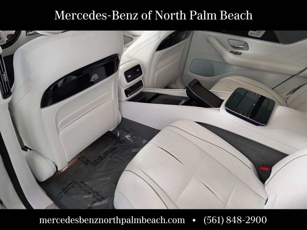 Used 2022 White Mercedes-Benz Maybach GLS 600 image 15