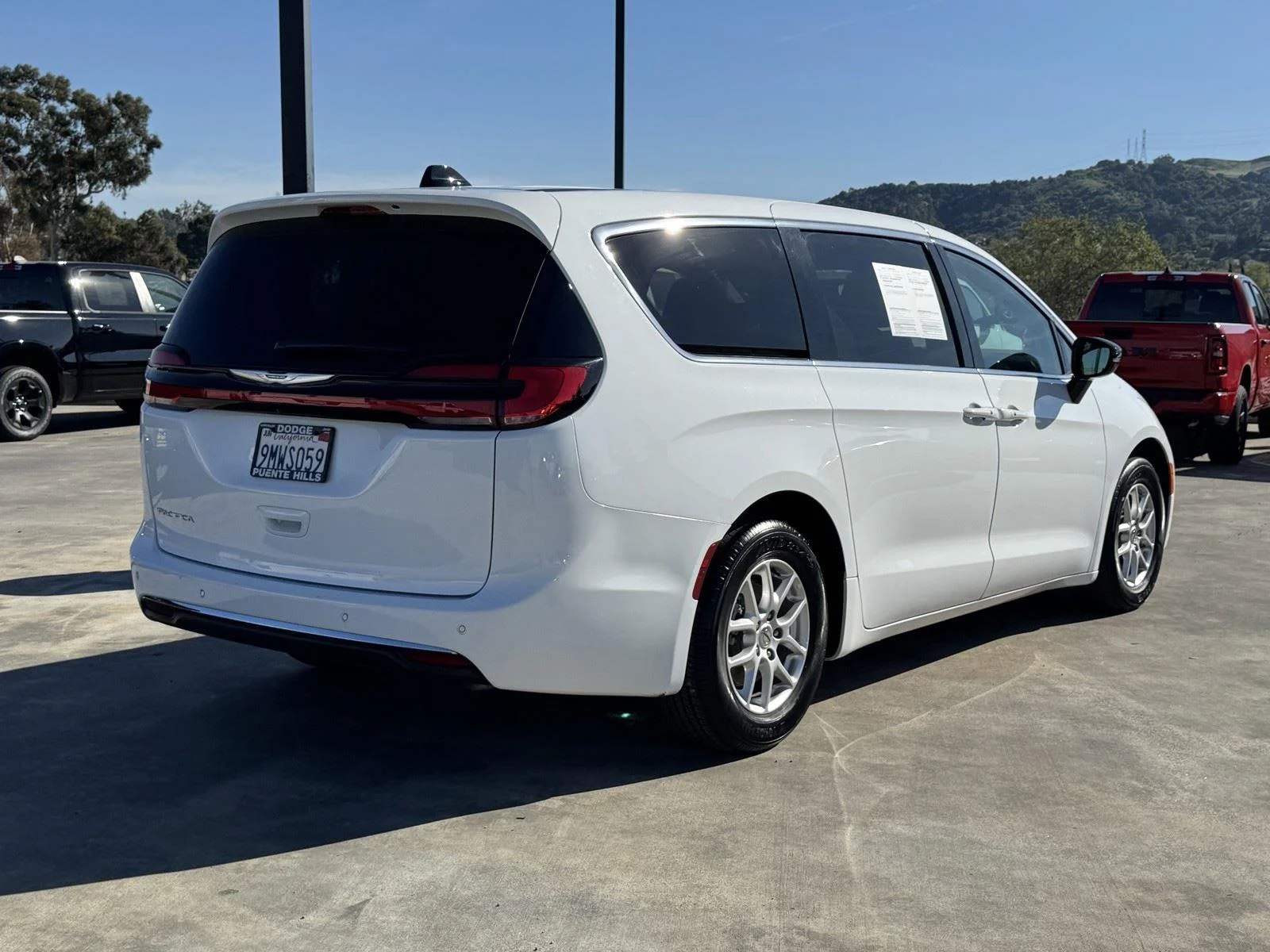 Used 2024 Bright White Clearcoat Chrysler Touring image 6