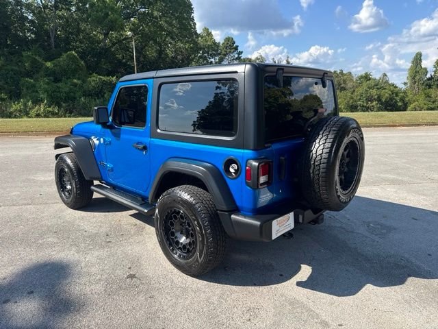 Used 2021 Blue Jeep Sport image 5