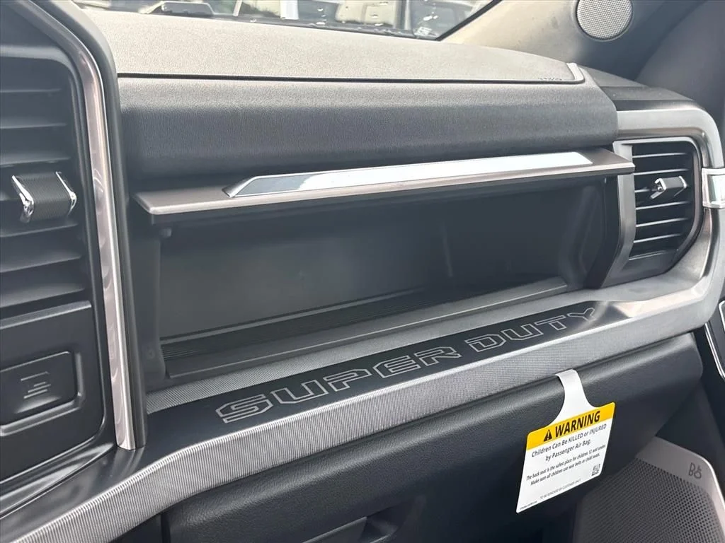 New 2026 Avalanche Ford F-250® Platinum® image 40