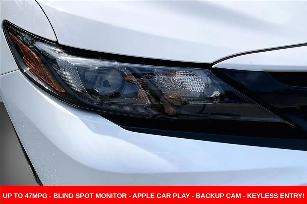 Used 2023 White Toyota SE image 30