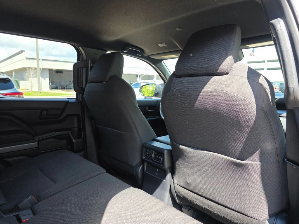 Used 2025  Toyota SR5 image 16