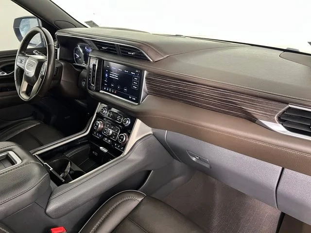 Used 2021 White GMC Denali image 49