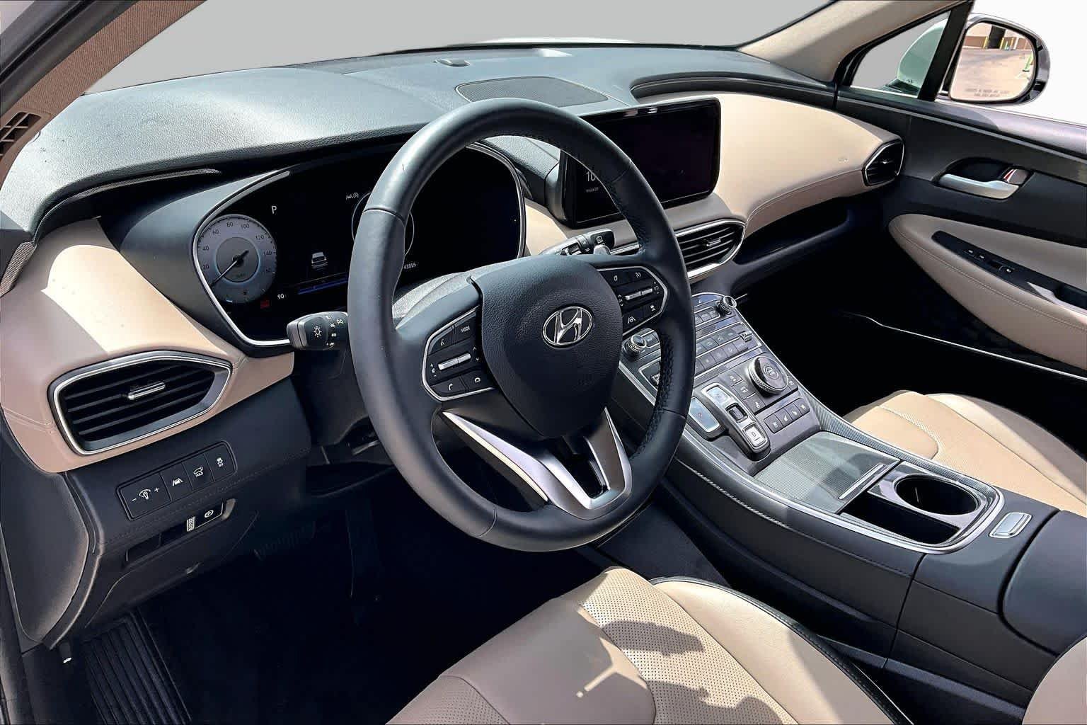 Used 2021 Quartz White Hyundai Limited image 17
