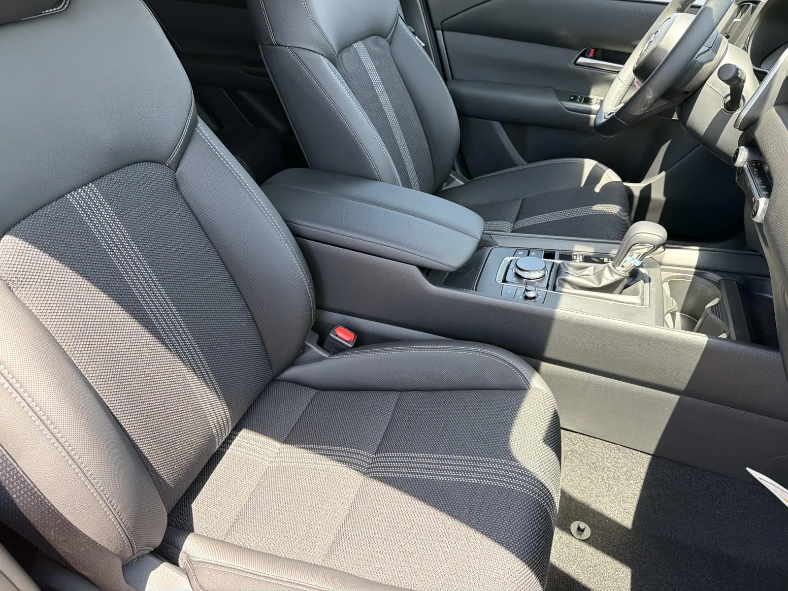 New 2026 Jet Black Mica Mazda 2.5 S Meridian Edition AWD image 22