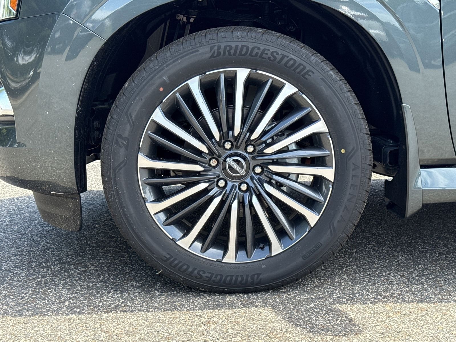 New 2026 White Nissan Platinum Reserve image 34