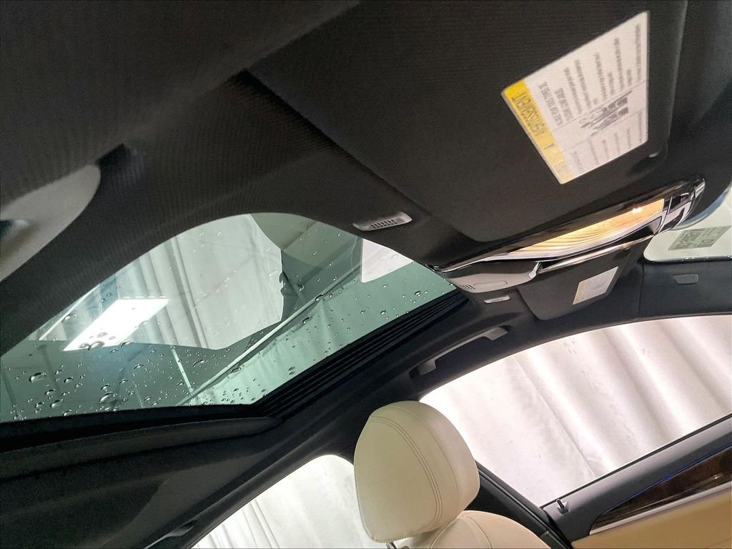 Used 2019 Blue BMW 530e xDrive iPerformance image 22