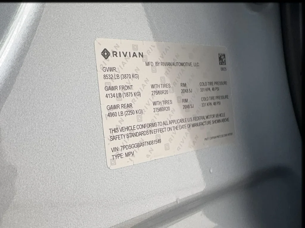 Used 2026 Blue Rivian Dual Motor Standard Pack image 49