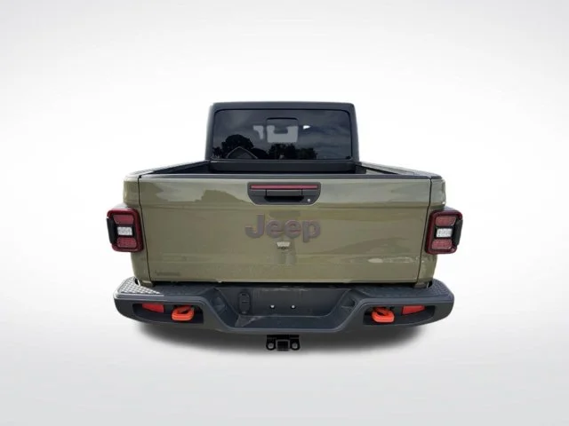 Used 2025  Jeep Mojave image 6