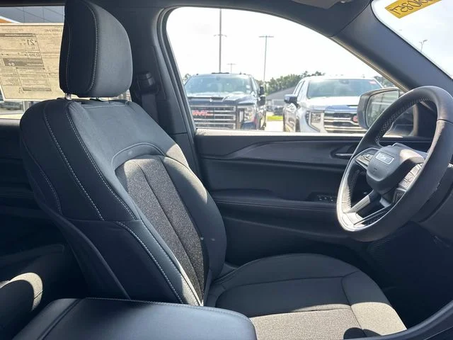 New 2026 White Jeep Laredo X image 12