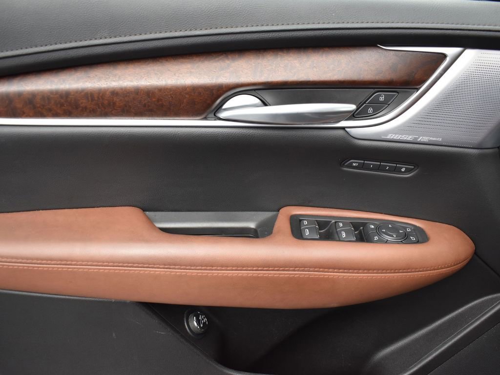 2024 CADILLAC XT5 - Image 9