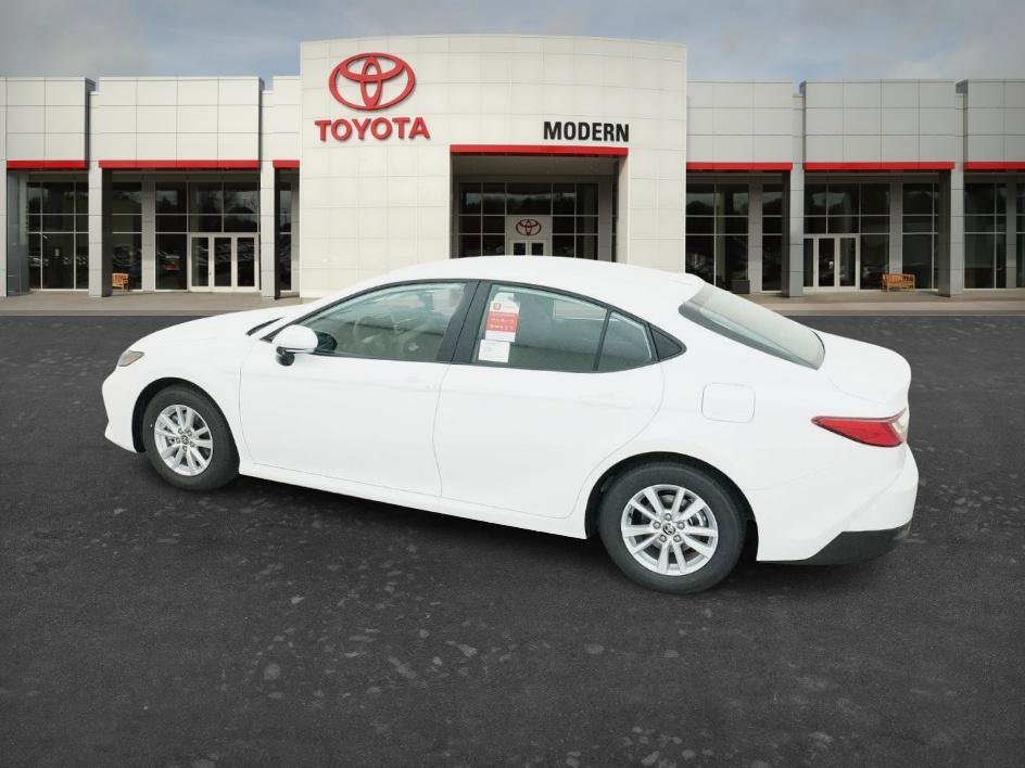 New 2026 Ice Cap Toyota LE image 12